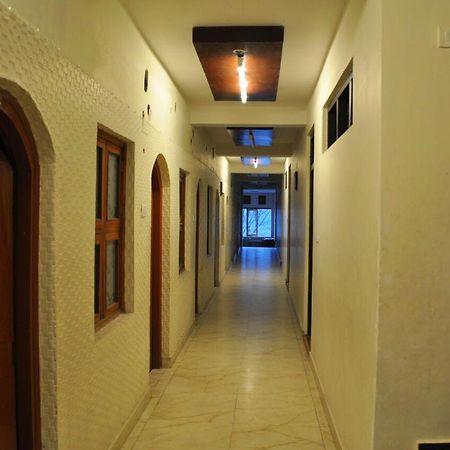 Hotel Ahuja Nainital Zewnętrze zdjęcie