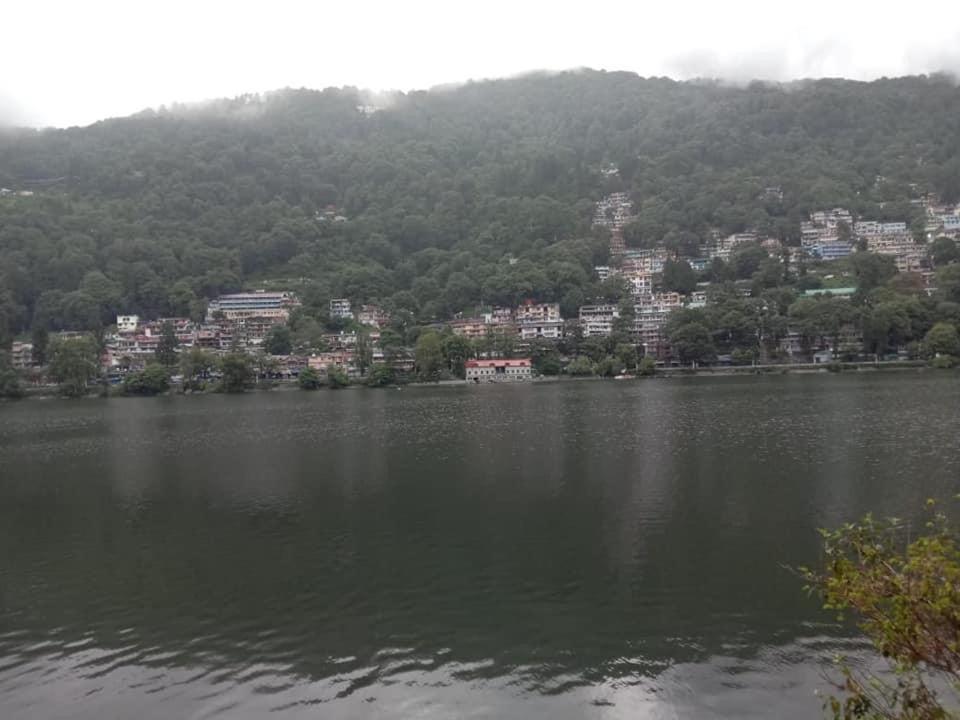 Hotel Ahuja Nainital Zewnętrze zdjęcie