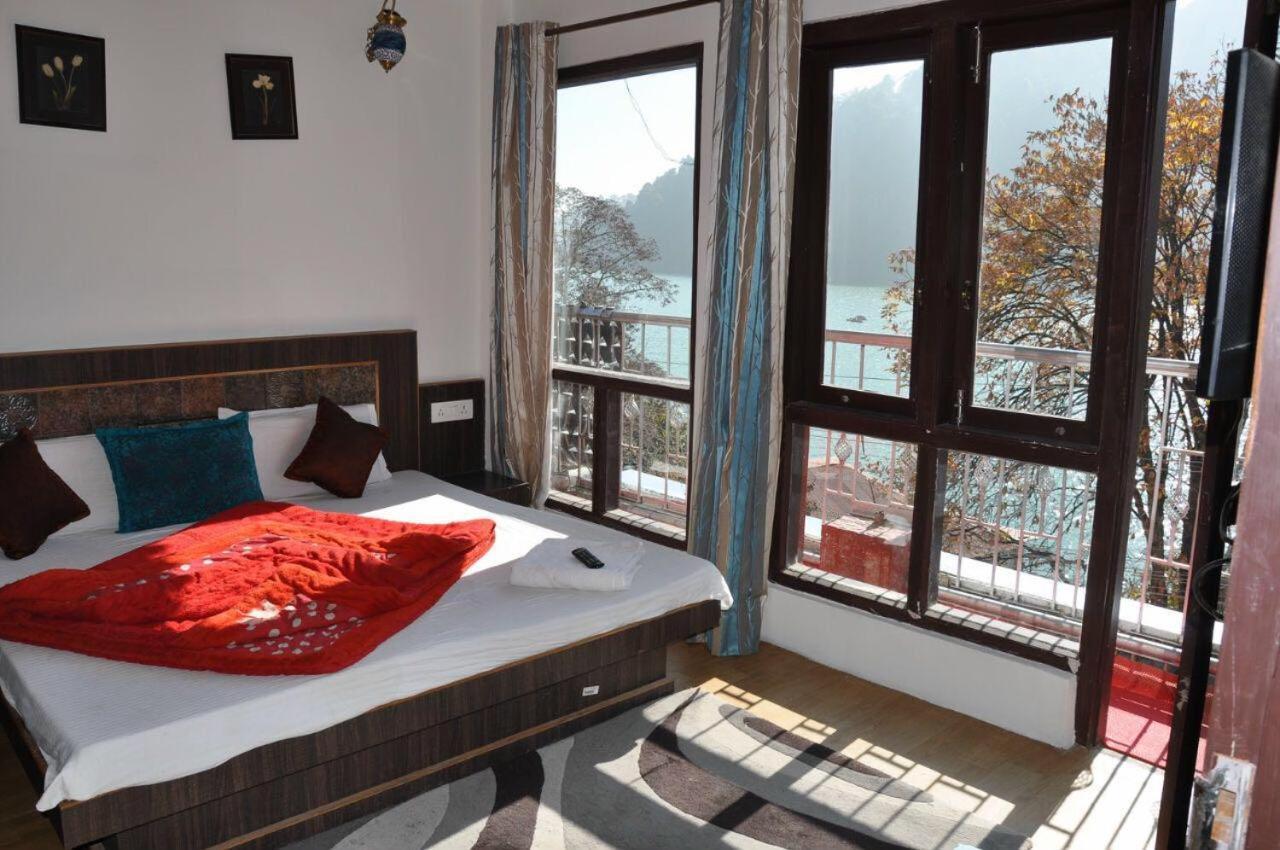 Hotel Ahuja Nainital Zewnętrze zdjęcie